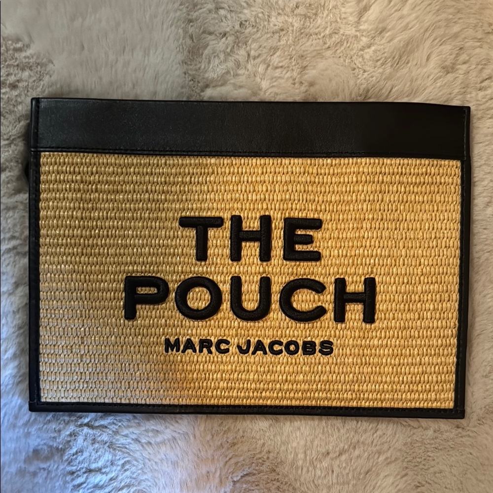 Marc Jacobs The Pouch Straw Clutch in Black and Natural